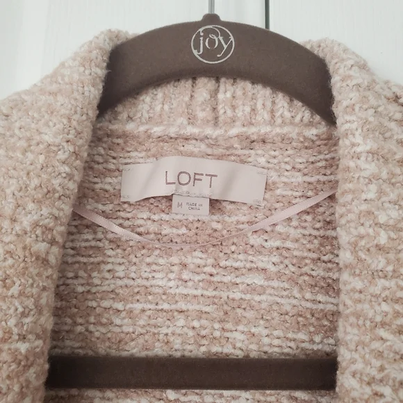 LOFT Lou and Gray cozy Knit Sleeveless Cardigan Vest - Picture 2 of 5